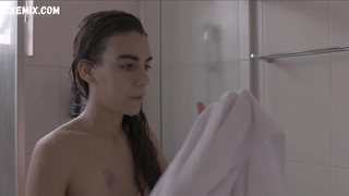 Clara Gallo seksi, Ainda nao sahnesi (2017)