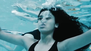 Sammy Boonstra, Imaan Hamamı çıplak, Çıplak Bölge sahnesi (2014)