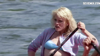Peggy Trentini, Jennifer Runyon, Lori Sutton sexy, Szene in Up the Creek (1984)