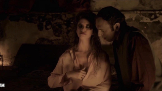 Paula Brasca sexy, scena in El eslabon podrido (2015)