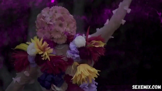 Bella Thorne sembra molto sexy, scena in Forbidden Flower (2019)