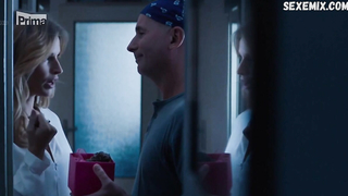 Анета Врзалова, Альжбета Бартошова секси, сцена в Децибелы Ласки (2016)