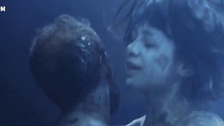 Isis Marks sexy, scène dans Segundo o Sexo (2016)