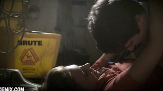 Maddie Phillips sexy, scène dans Teenage Bounty Hunters s01e01 (2020)