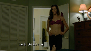 Sesso da dietro con Alysia Reiner, scena in Orange Is The New Black s03e11-13 (2015)