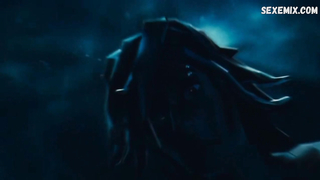 Roma Gasiorowska, scène dans Sala samobojcow (2011)