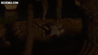 Adam Mia Petricevic'i köpek stiliyle sikiyor, Quit Staring at My Plate (Ne gledaj mi u pijat) (2016) filmindeki sahne