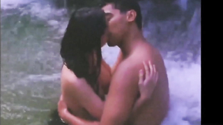 Scena in topless di Jessa Zaragoza in Masamang damo (1996)