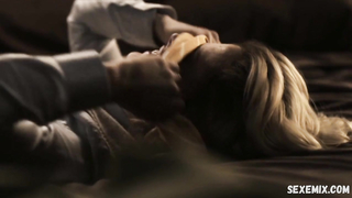 Страстный секс с Долорес Фонзи, сцена в фильме «На открытом воздухе» (2011)