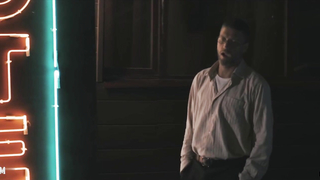 Anastasiya Dvoryanskaya Elli'deki seksi sahne s01e04 (2021)