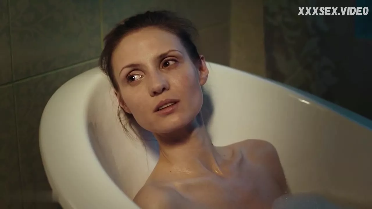 Желідегі нәзік порно жұлдыз Беті жоқ жалаңаш сиськи