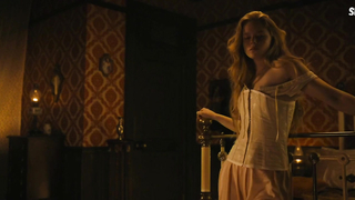 Abigail Cowen pose nue dans Redeeming Love (2022)