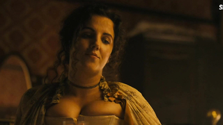 Abigail Cowen pose nue dans Redeeming Love (2022)