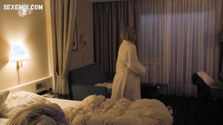 Natalie O'Hara Der Bergdoktor s15e04 (2022)'deki seksi sahne