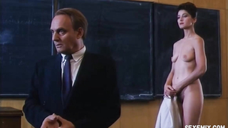 Валери Заррук показывает голую грудь, киску, сцену в фильме «Она» (1995)