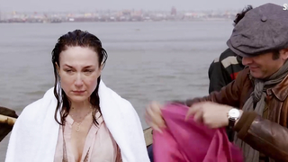 Elsa Zylberstein nuda - Un Plus Une (Un + une) (2015)