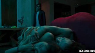 Veronica Echegui, Book of Love (2022) filminde çıplak poz veriyor