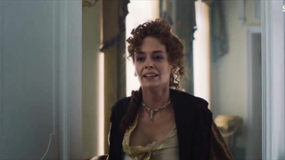 Дарья Балабанова демонстрирует голую грудь, киску - Karamora s01e06 (2022)