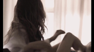 Elizabeth Olsen is sexy in the movie “Sorry For Your Loss” season 1 episode 5