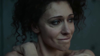 Kseniya Rappoport tem momentos sensuais no filme “It Doesn't Matter”