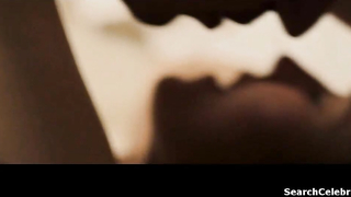 Саралиса Волм секси, сцена в Hotel Desire (2011)