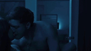 Chesca Paredes Göğüsler, Erotika Manila TV Mini Dizisinde Sahne 2023