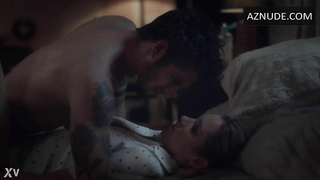 Tyler Posey heiße Sexszene