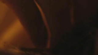 Pauline Romane sexy, vidéo nue dans Amour (2021)