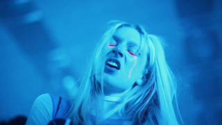 Sydney Sweeney nackt, Zendaya sexy, Hunter Schafer nackt - Euphoria s01e07 (2019)