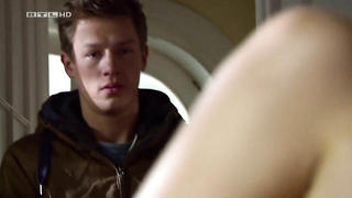 Iris Mareike Steen nua – Gute Zeiten, schlechte Zeiten e5491 (2015)