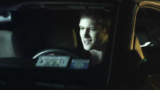 Scena nuda di Olivia Alexander in Old 37 (2015)