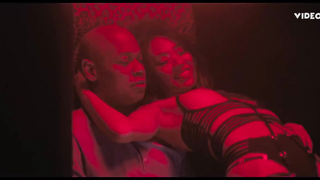 Cody Renee Cameron nackt, Erin Wu nackt, Justene Alpert sexy, Cameron Kelly sexy Szene in Old Dads (2023)