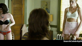 Blake Lively, Christin Sawyer Davis in La vita privata di Pippa Lee (2009)