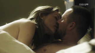 Malgorzata Buczkowska çıplak video - Komisja Morderstw s01e06 (2016)