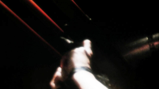 Karanlıkta Fısıltılar (1992) filmindeki Deborah Kara Unger ve Annabella Sciorra seks sahnesi