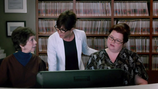 Jennifer Aniston sexy, sie zeigt uns ihre Seitenbrüste in einer Sexszene - Horrible Bosses 2 (2014)