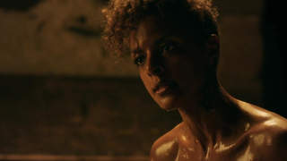 Dennenesch Zoude çıplak, Natalia Wörner seksi, sahne - Götz von Berlichingen (2014)