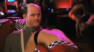 Mary Castro nua, Noureen DeWulf sexy, cena de strip-tease - Os produtos: Live Hard, Sell Hard (2009)