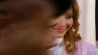 Malin Akerman çıplak, Dee Dee Rescher çıplak, sahne - The Comeback s01 (2005)