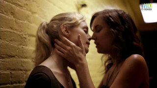 Хизер Грэм обнаженная, эротическая сцена - Broken (2006)