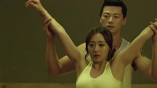 Koreanisches Mädchen und PT-Trl