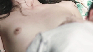 La scène de sexe prolongée de l'expérience de petite amie