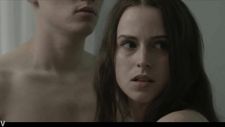 Adam sikişiyor ve yakalanıyor