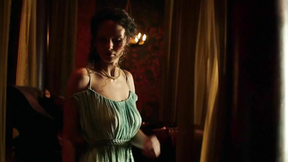 Irina Shayk, Karolina Szymczak - Herkül (2014)