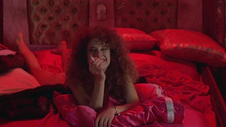 Nancy Travis - Mafyayla Evli (1988)