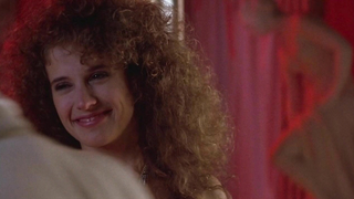 Nancy Travis - Mafyayla Evli (1988)