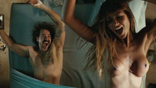 Catalina Denis nue, scène de sexe de Le Mac (2010)