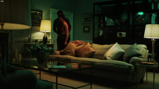 Maggie Gyllenhaal - L'onorevole donna s01e02 (2014)