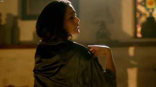 Nude video with Natalie Martinez - Matador s01e05 (2014)