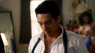 Nude video with Christina Ochoa - Matador s01e07 (2014)